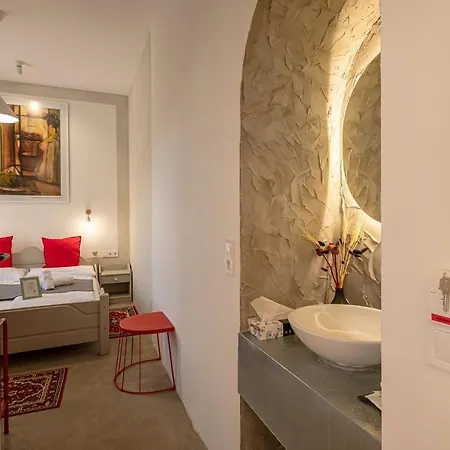 Kabala Bed & Breakfast *